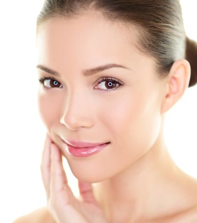 صور المواد الطبيعية التي تخلصك من البقع الداكنة