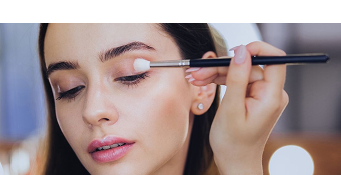 كيف اضع ظلال العيون بطريقة احترافية