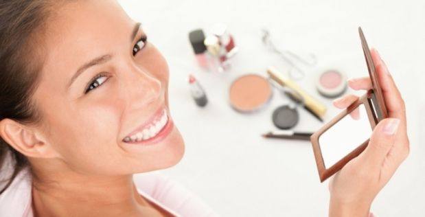 طرق وحيل مكياج غريبة جداً ولكن فعالة بالخطوات