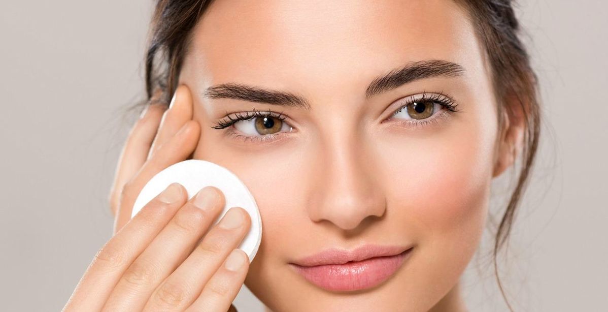 أفضل خلطة طبيعية لتوحيد لون البشرة والتخلص من البقع الداكنة