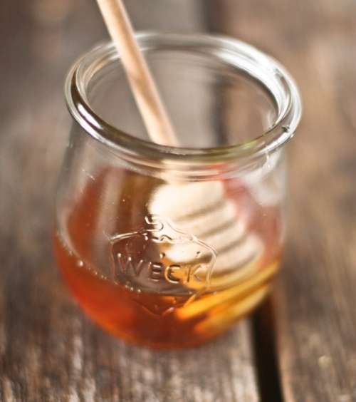 العسل لبشرة حيويّة ومشرقة