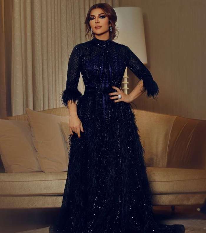 صور اجمل فساتين دانتيل مستوحاة من النجمات