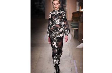 اليك اجمل تصاميم Erdem لشتاء 2017