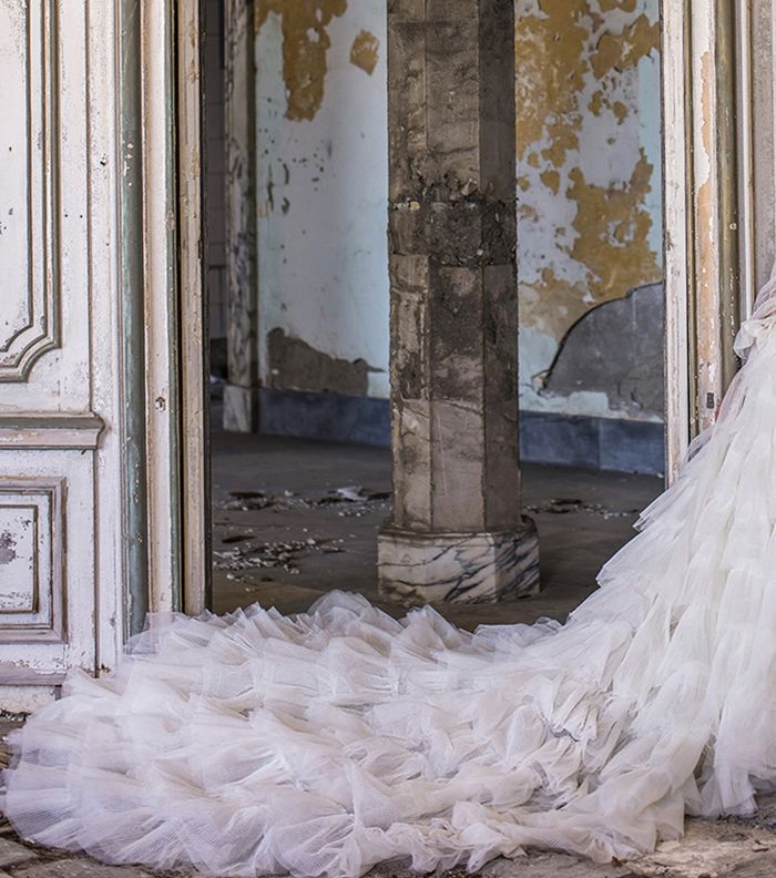 فساتين اعراس طويلة