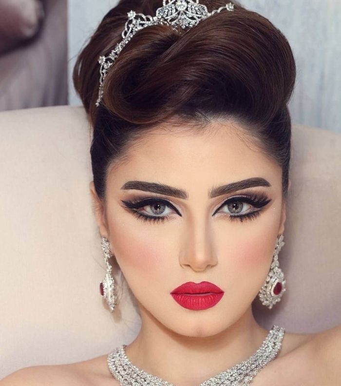 صور اجمل مكياج عرايس 2020