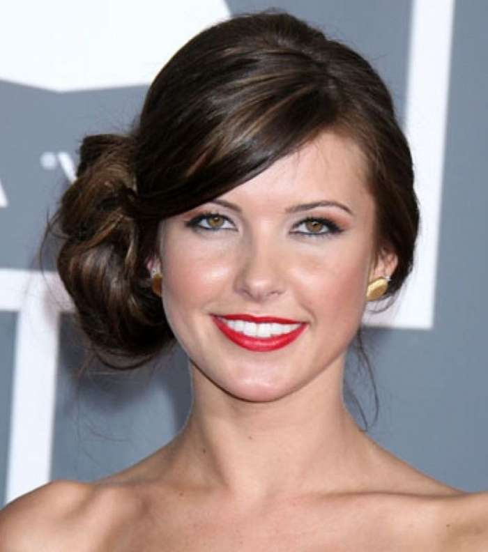 أروع تسريحات الشعر للمناسبات الفخمة