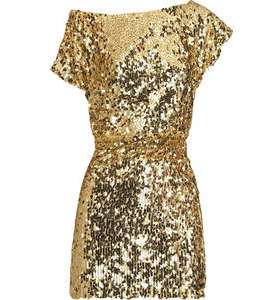 فستان مميّز التصميم باللّون الذهبي البرّاق 