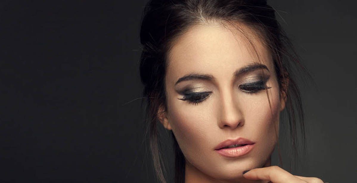3 مستحضرات ماكياج أساسية لبشرة مشرقة وساحرة