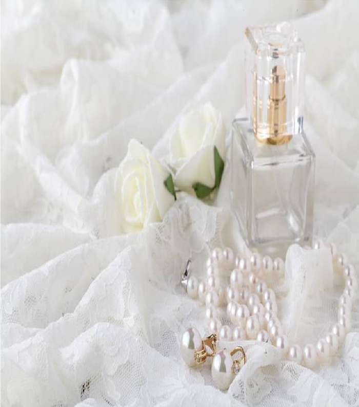 صور اجمل توزيعات عطور ميني للاعراس