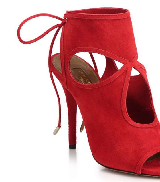 حذاء مميز بقصة الـ Cut out  من Aquazzura لصيف 2016