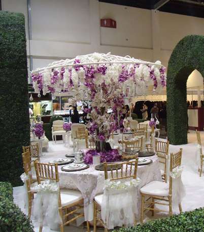 شاهدي البوم صور ديكورات وفساتين وزينة وكافة تفاصيل معرض عروس دبي 2014