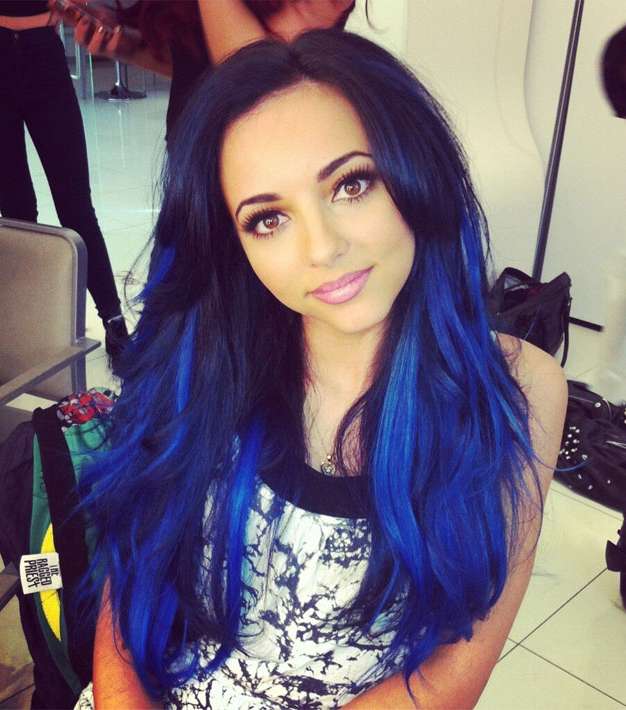 اختاري الصبغة باللون الأزرق