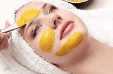 افضل خلطات الكركم للوجه والجسم