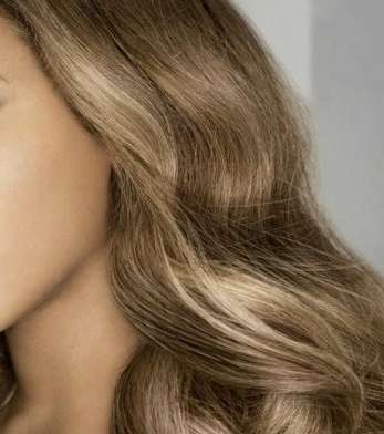 ماكياج بيونسي انيق على بشرتها السمراء