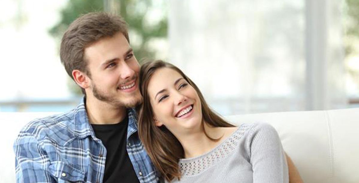 علامات كيف اعرف ان رجل برج الاسد يحبنى