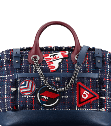 حقيبة كبيرة من الجينز من CHANEL لامرأة الحوت