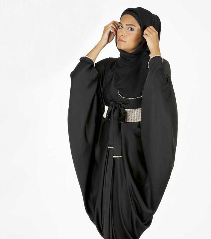 صور اجمل عبايات مشلح لهذا الموسم