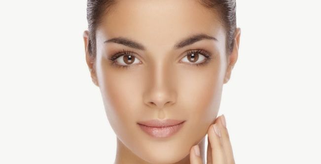 أهم النصائح للعناية بالبشرة التي أساسها الغذاء 