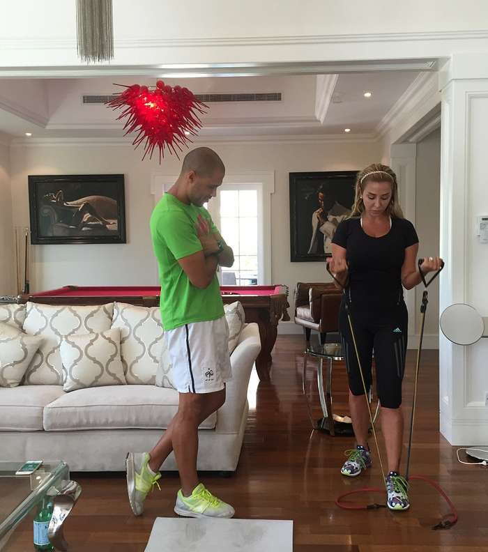 جويل ماردينيان تمارس الرياضة