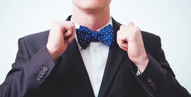 اختيار الصديق الرجل