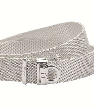 إليكِ تصاميم دار Salvatore Ferragamo