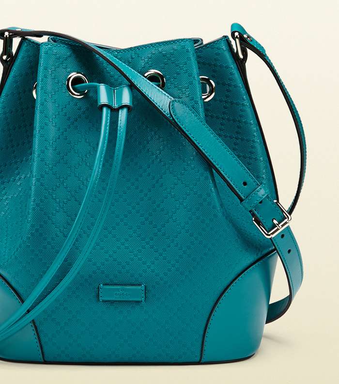 تألقي في صيف 2014 بحقيبة غوتشي بأسلوب الـ Bucket Bag
