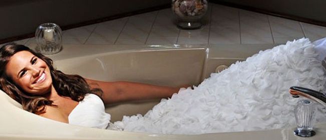 Bathtub, Tub, Person