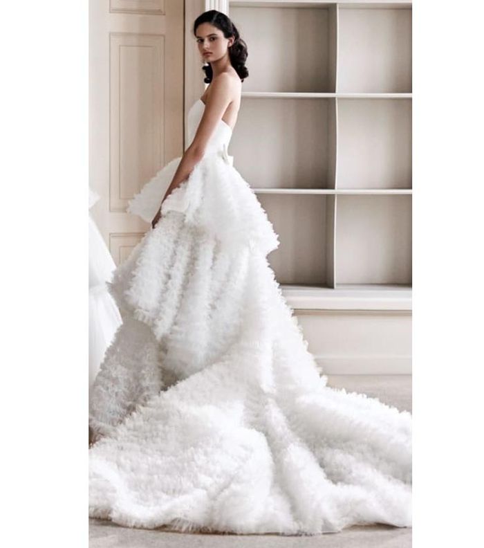 فساتين اعراس 2021