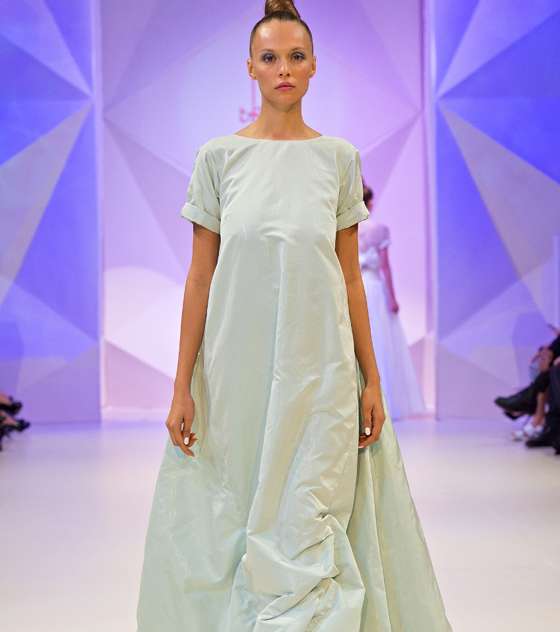 فستان بسيط من تصميم ريم الكنهل