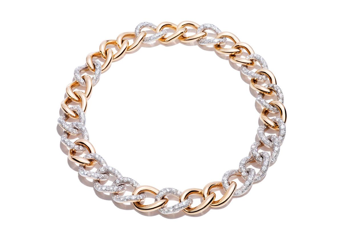 عقد السلاسل Chain necklace من بوميلاتو