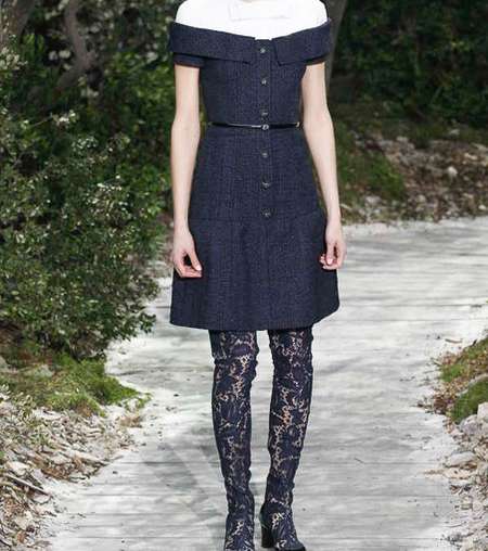 إطلالة 19 من مجموعة Chanel للازياء الراقية لربيع 2013