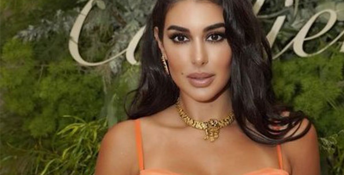 الشبه يجمع ياسمين مع نجمتين الأولى عربية والثانية أجنبية