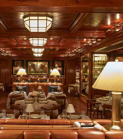 The Polo Bar من Ralph Lauren لمسة رقيّ في عالم السياحة 