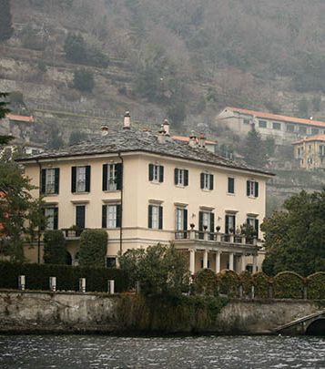 فيلا جورج كلوني في إيطاليا : مكان الاحتفال بالزفاف 