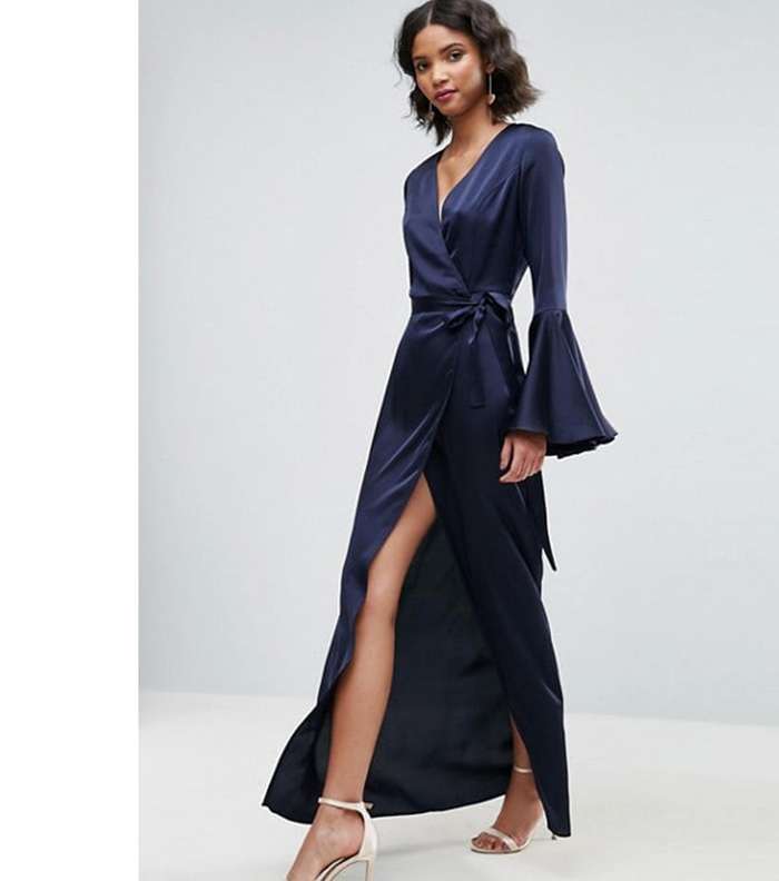 فستان كحلي طويل