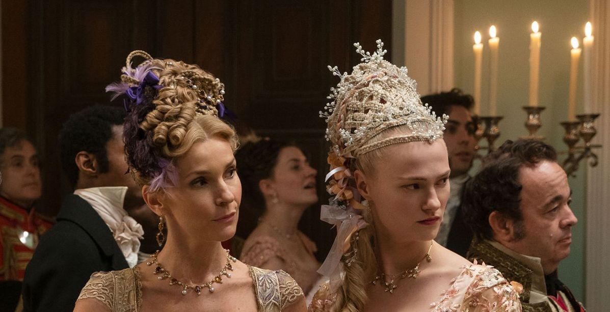 صيحات موضة من عام ال 1800 لفتتنا في مسلسل Bridgerton رائجة جدا حاليا