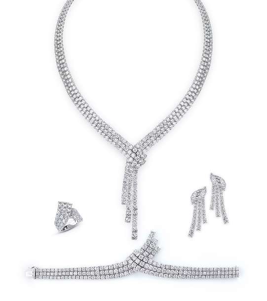 إستوحي إطلالاتك يوم زفافك من مجموعة مجوهرات من دار Mouawad