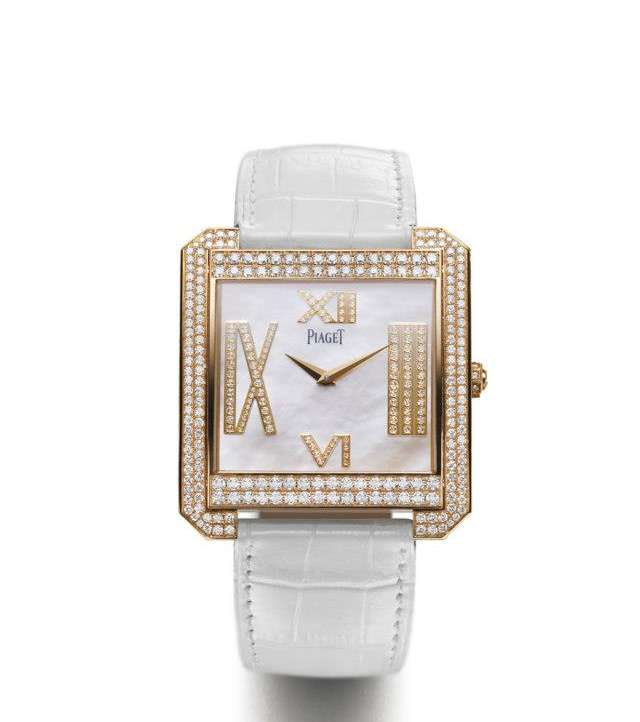 ساعة بإطار مربّع من بياجيه