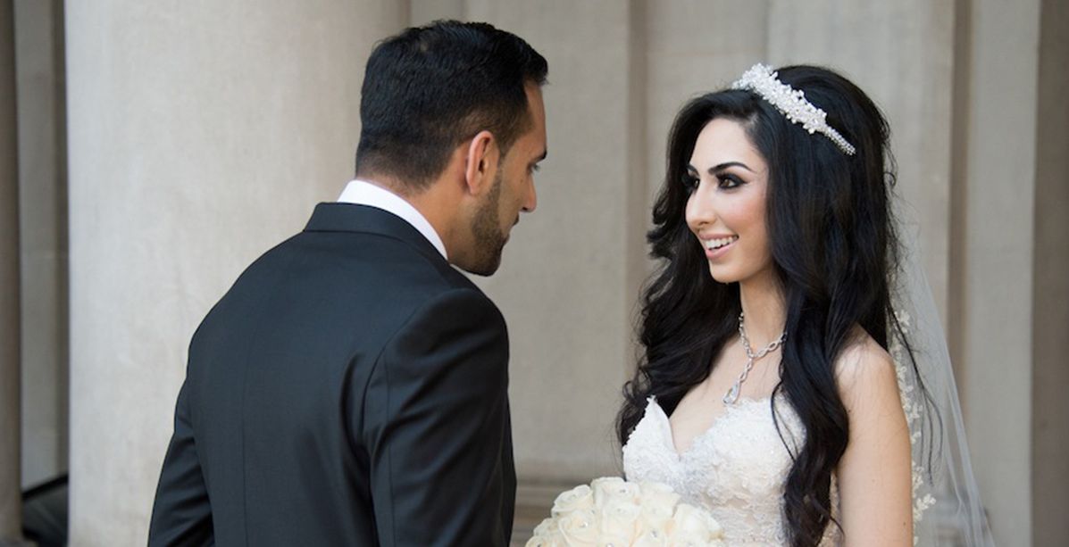 لكل رجل طريقة إقناع لدخوله القفص الذهبي..بحسب برجه!