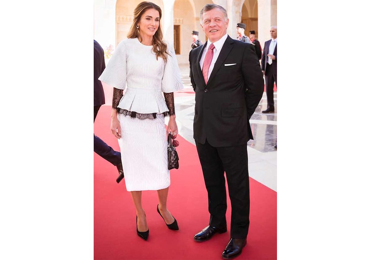 الملكة رانيا باطلالة من جورج شقرا عام 2017
