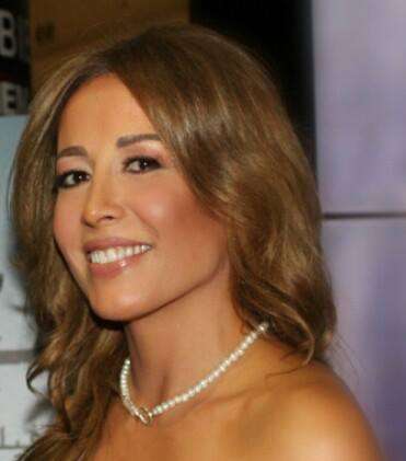 تقلا شمعون من أبرز النجمات اللواتي يخترن دوماً أنامل ميسون هلال 