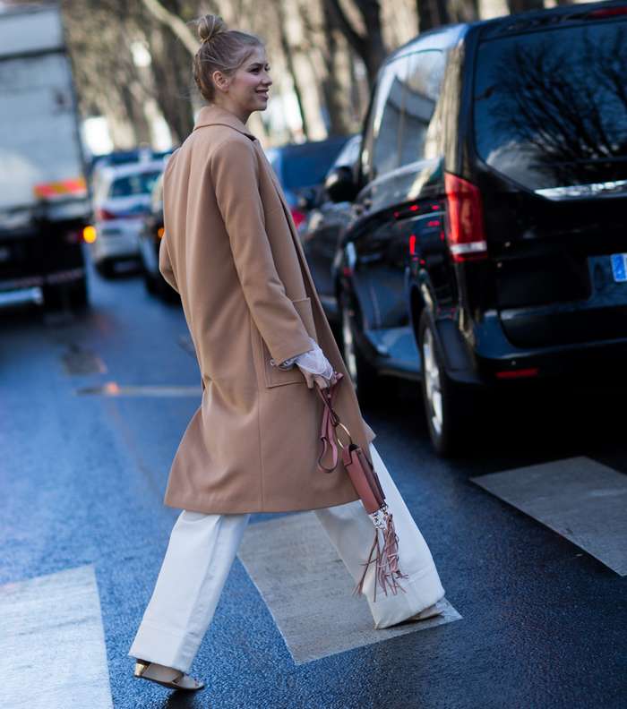 موضة المعطف الطويل والسروال الواسع بموضة الـ Flare في اليوم الثاني من أسبوع الموضة الباريسي