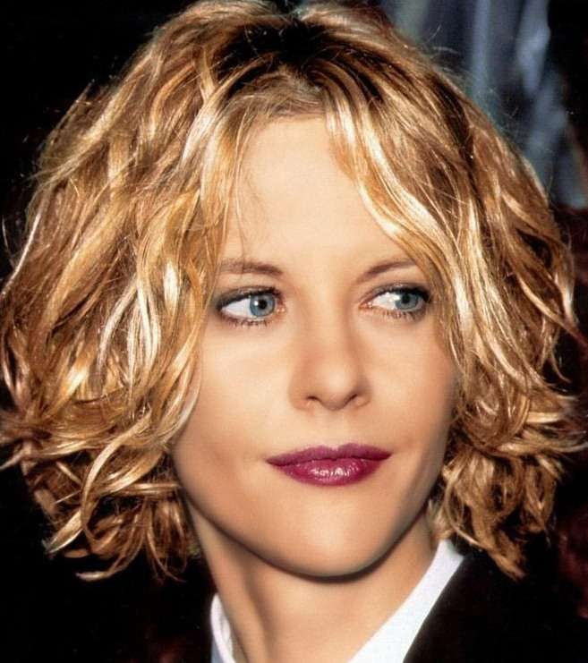 أحمر الشفاه البنفسجي مع ميغ ريان 