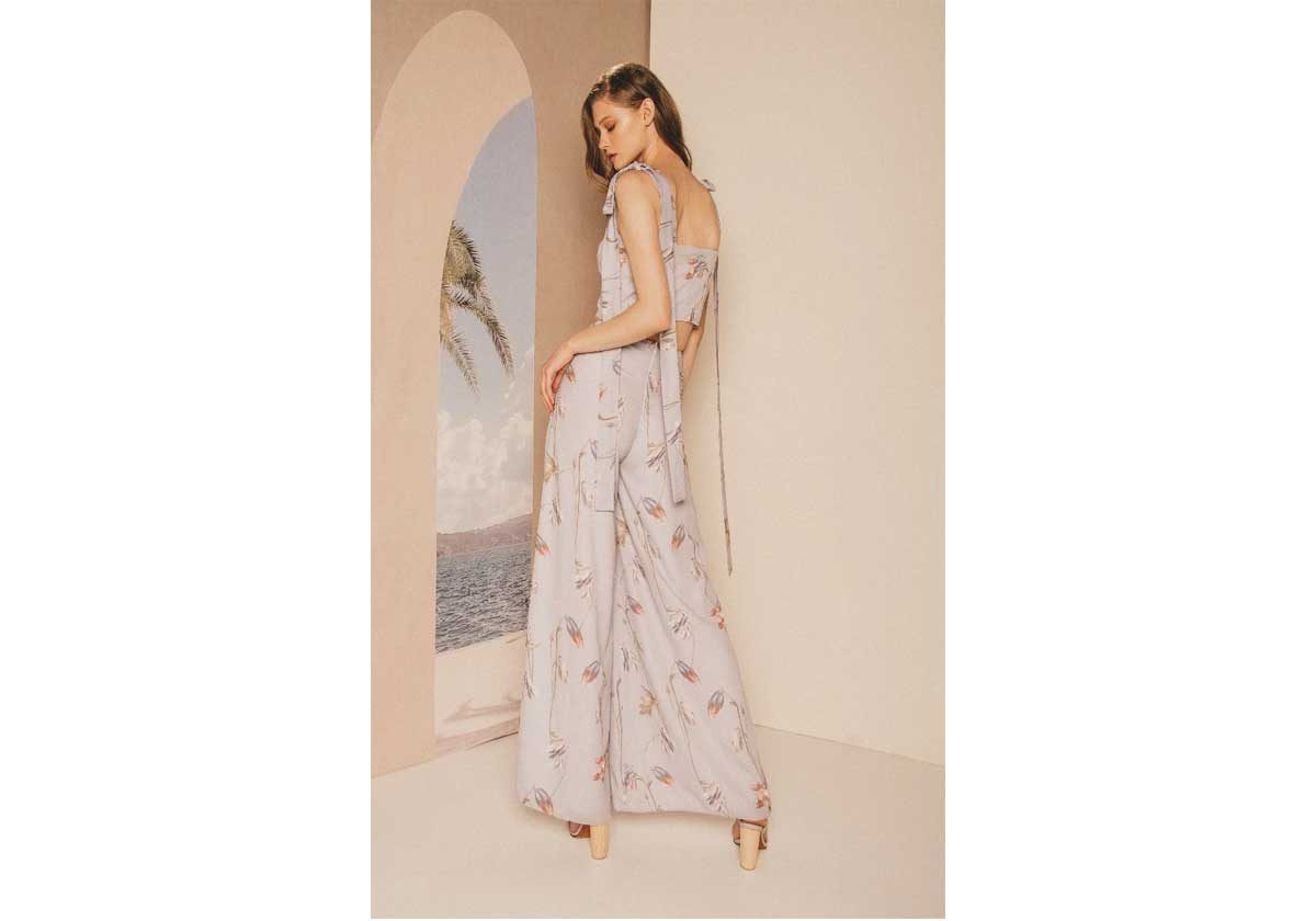 صيحات موضة تتيح لك التحرك بثقة في اي وقت