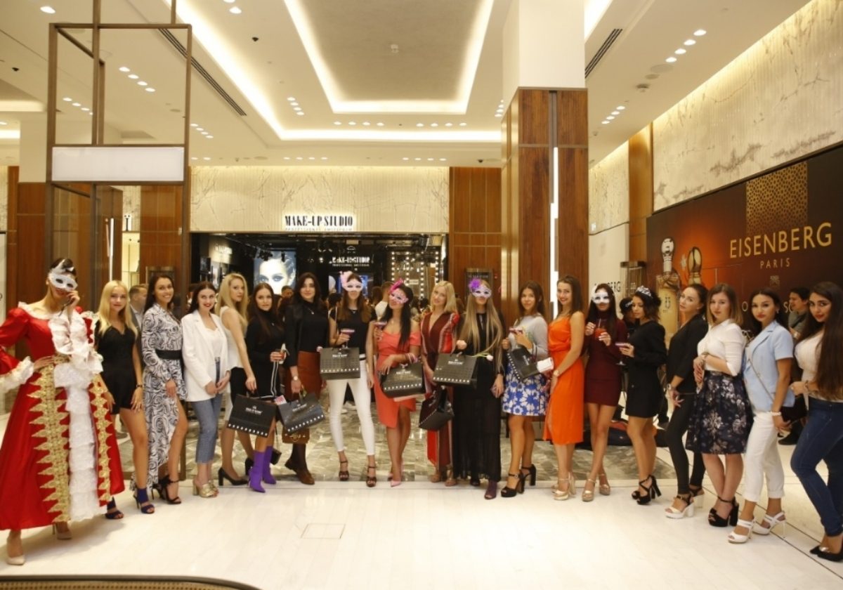 اطلاق العلامة التجارية ميك أب استديو في أول متجر لها في دبي مول