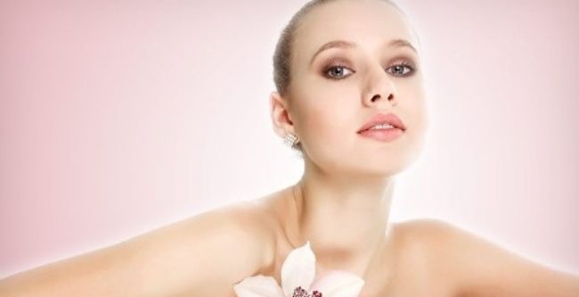 زيت اللوز الحلو للجسم كي تحصلي على تبييض