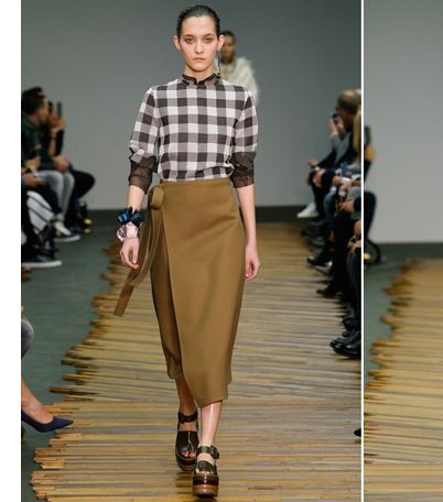 بالصور، إكتشفي تصاميم Celine لشتاء 2015