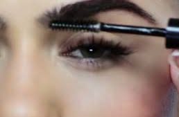 صور مسكرة الحواجب