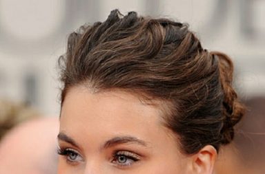 صور تسريحات العروس لتظهري انيقة في يومك المميز