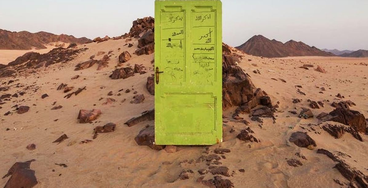 ما قصة أبواب الصحراء في السعودية؟ 